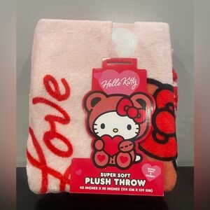 Hello Kitty Love Pattern Plush Throw